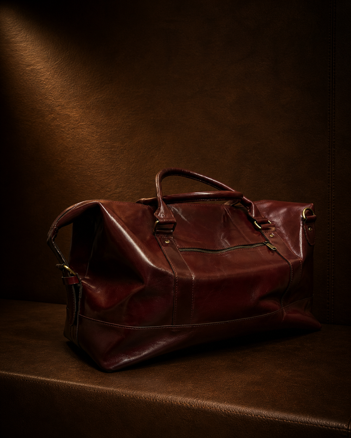Kimar Signature Duffel in Burgundy – Luxury travel and weekend bag